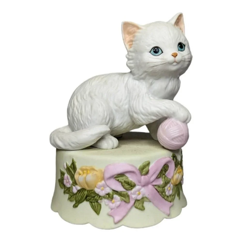 Vintage 1985 Schmid Gordon Fraser Cat Music Box